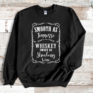 Tennessee Whiskey Sweatshirt, Country Music Graphic, Wine Lover Gift bild 7