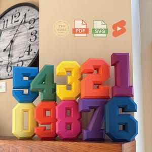 Numeri arcobaleno 3D, modello di carta fai da te low poly, PDF e SVG, file digitali per macchina da taglio