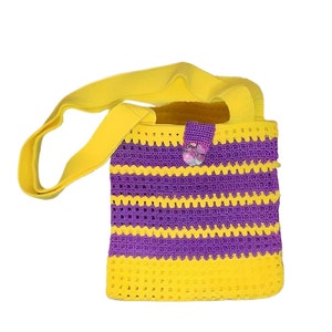 Sac au crochet moderne réutilisable jaune violet look cool durable fait à la main à partir de laine vierge