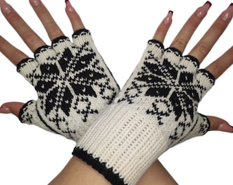 Half finger gloves Selbu pattern 1 star Two colors Ladies size M Handmade