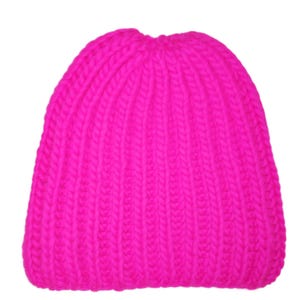 Padrão patenteado de chapéu de inverno em rosa. Tamanho L (circunferência da cabeça 57-58 cm/22,4-22,8&quot;). Tricotado à mão em lã virgem.