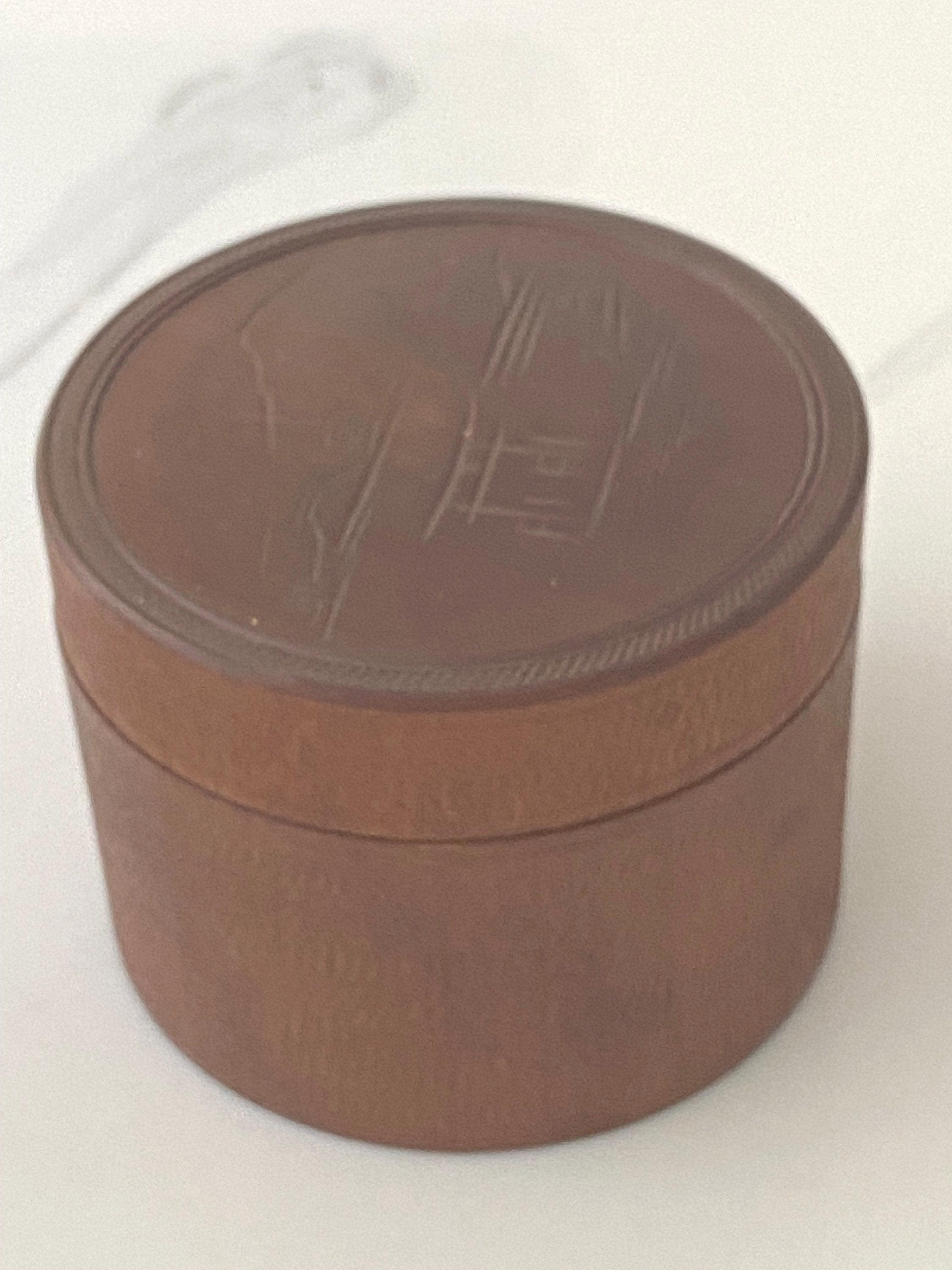 辰砂　首長壺　箱、台座あり Vintage Round Wood Box With Etched Lid, Japanese Scene - Etsy