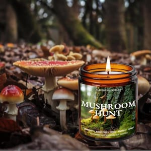 Mushroom Hunt Scented Soy Candle, Woodlands, cottagecore, dark academia, forest lore, Witchy, forest floor, mushroom, spell satchels, gothic