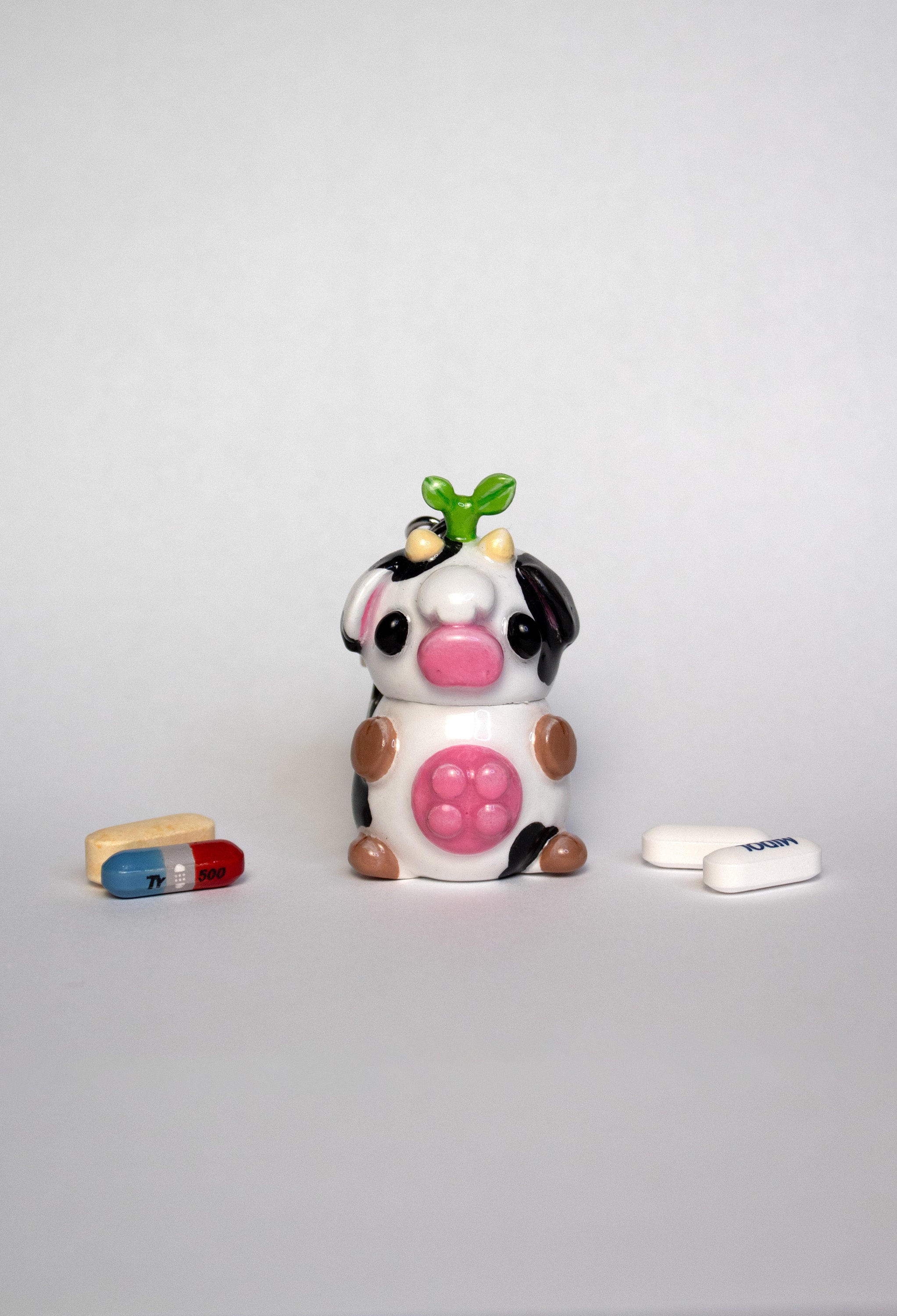 Handmade Cow Keychain Pill Holder: Cute Clay Travel Stash Jar for Medicine, Plants & Accessories
