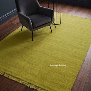 Handloom Olive Green Wool Rug Solid Minimalist Area Carpet Chartreuse Lime Living Room Boho Decor Modern Handwoven Fringed Large Rugs