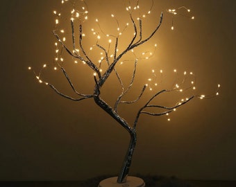Lampe d'arbre faite main : mini veilleuse décorative enchanteresse, élément d'accent forestier artisanal pour la décoration intérieure