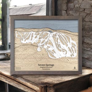 Seven Springs, PA - Carte des pistes de ski | Décoration de pistes de ski en bois, superpositions d'oeuvres d'art de la montagne, carte en bois gravée, décoration de ski, cadeaux de ski