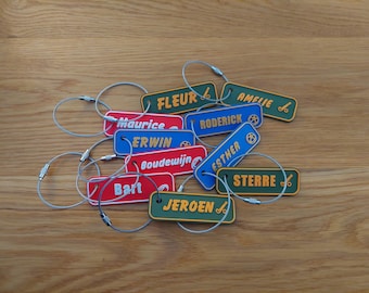 Gepersonaliseerde sportsleutelhanger | Rugzaklabels, 3D-geprinte sleutelhangers, kindernaamkaartjes, sportsleutelhangers, bedels