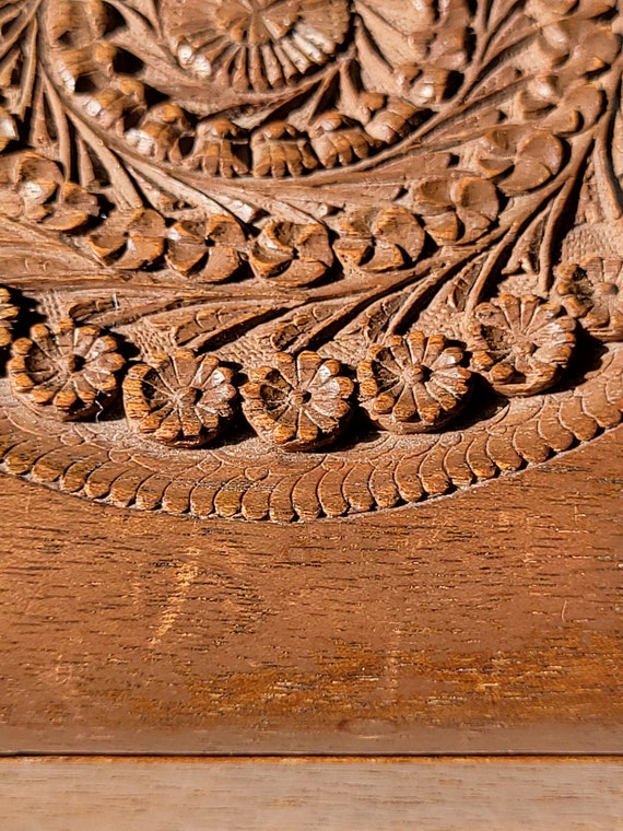 9" Vintage Wooden Carved Jewelry or Ornament Box,… - image 9