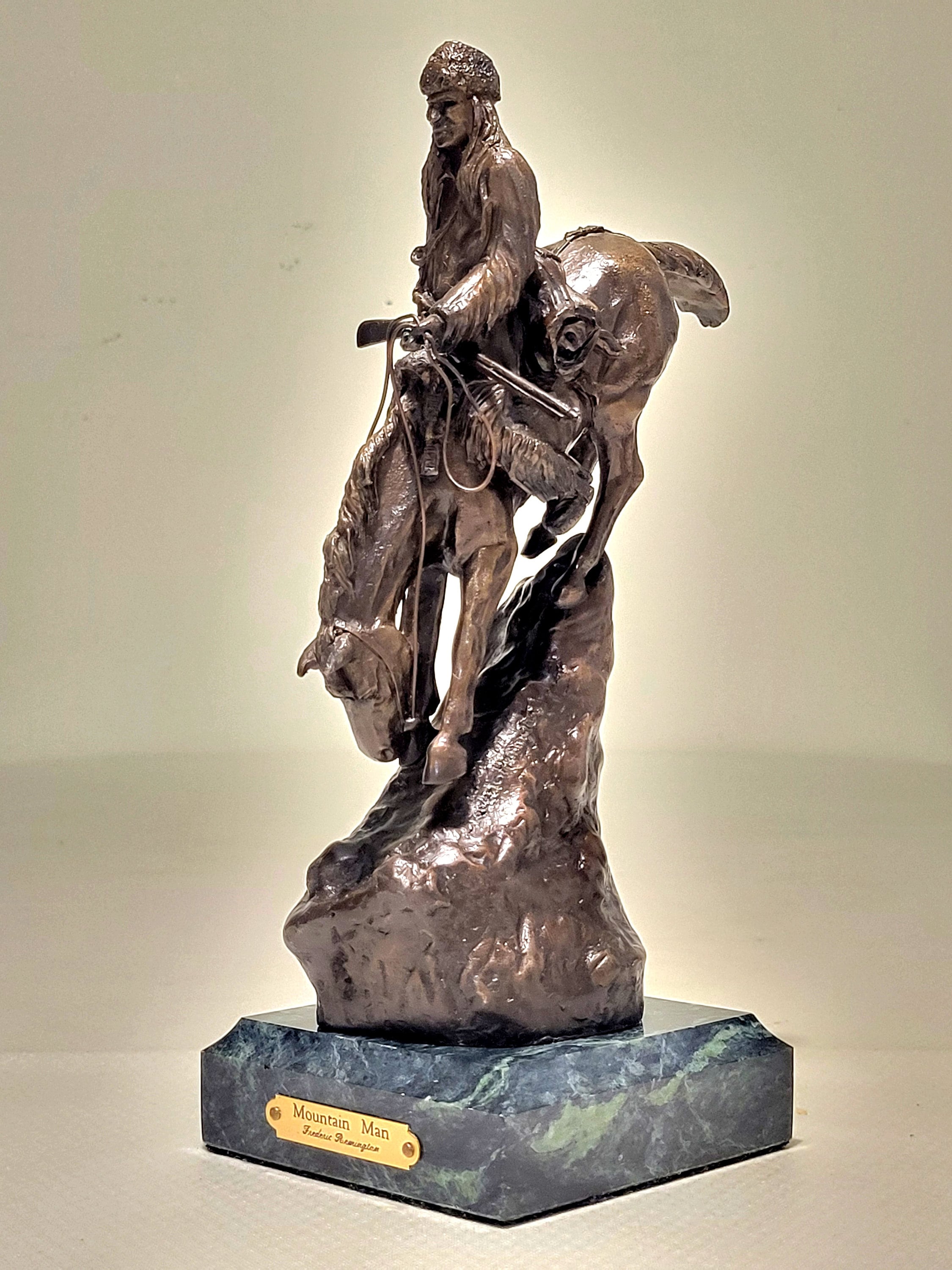Frederic Remington 　マウンテンマン　ブロンズ像　幅36㎝ Frederic Remington bronze sculpture | Mountain Man (After)