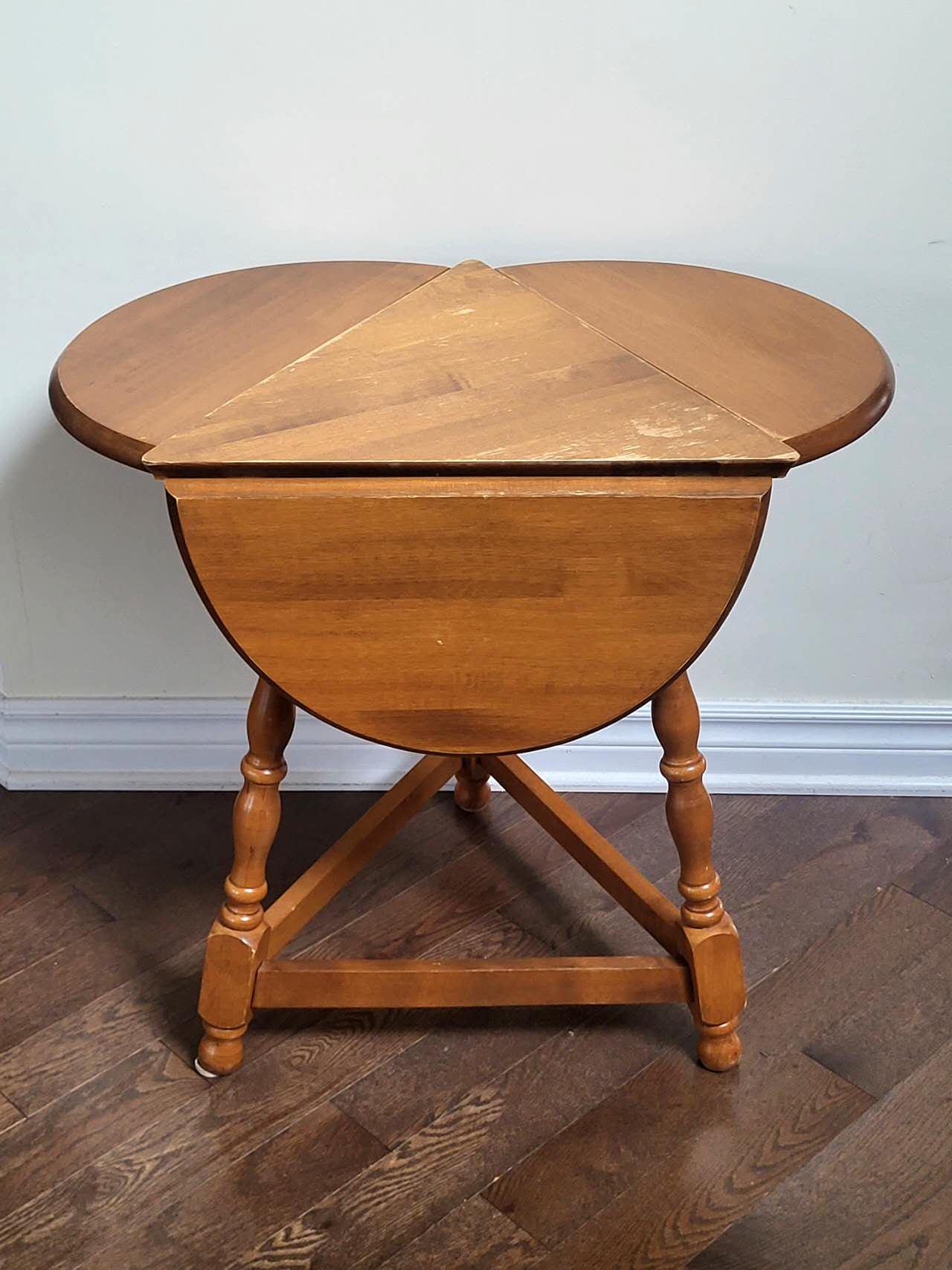 Walter of Wabash Table - Etsy Walter of Wabash Table - Etsy