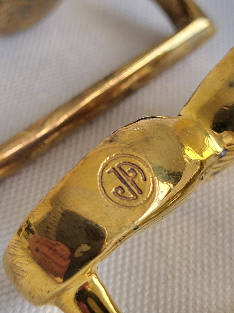 Jonathan Adler Mr. Muse Napkin Rings - Thumbnail 5