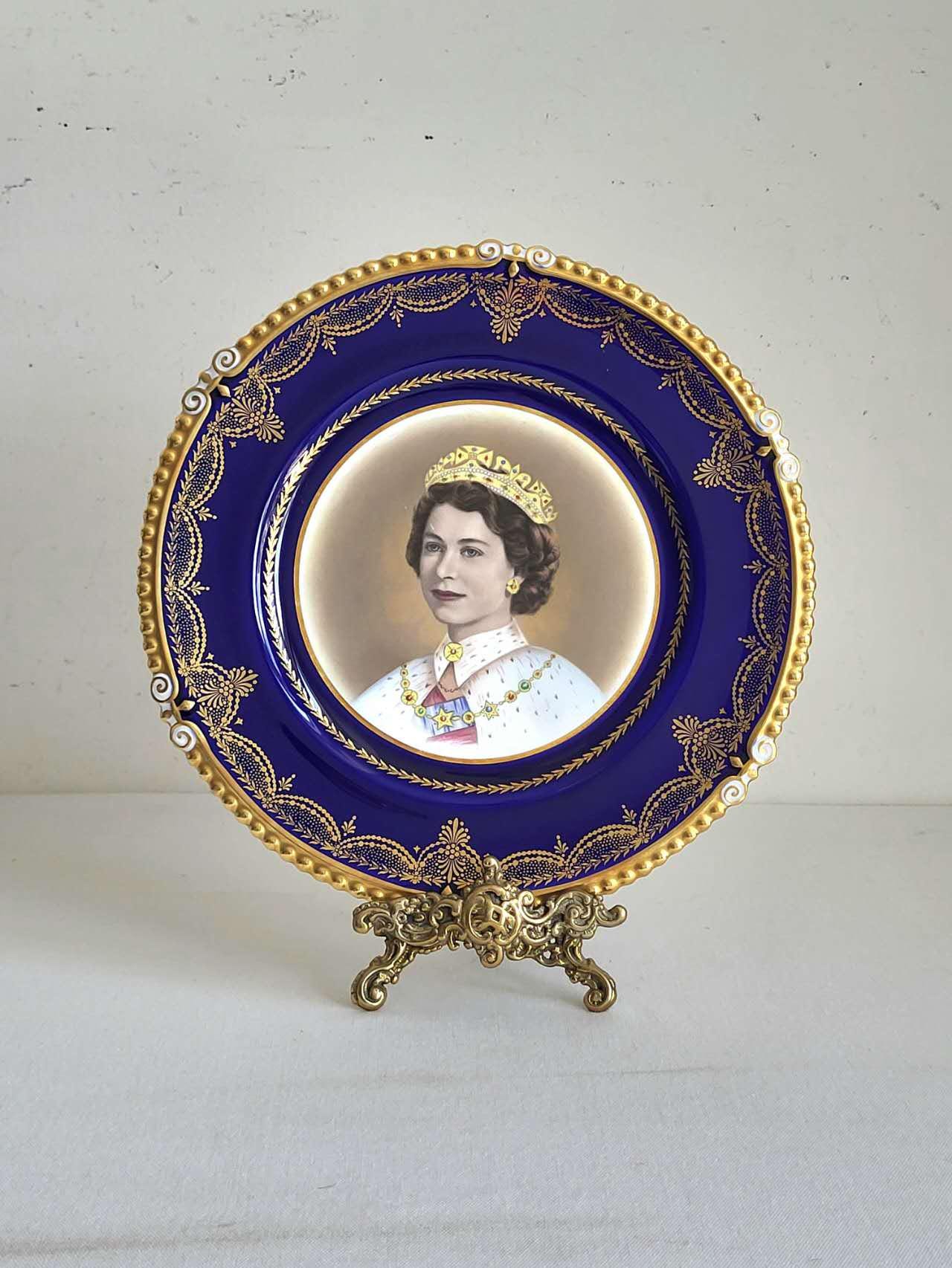 Queen Elizabeth 1953 Coronation Plate - Etsy