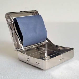 roll your own cigarette case Gold & Automatic Roller Box - Mahogany Wood - Hurricane Soul Original Poetry Gift for Dad, Gift for Grad Amazon.com: Crayons Cigarette Case Normal