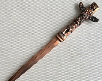 6.5&quot; Vintage Metal Letter Opener, Totem Pole, Maple Leaf, Canada Collectible, Study and Office Decor,Holiday Gift,Collectible Letter Opener.
