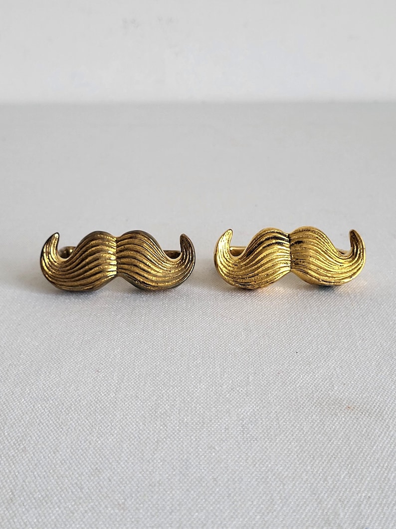 Jonathan Adler Mr. Muse Napkin Rings - Thumbnail 2