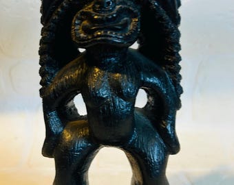 Vintage Poly-Art Hawaii Kane Tiki Statue #216 - Mid Century Black Lava Resin Tiki Bar Decor, 8 5/8"