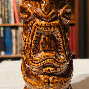 Vintage Kon-Tiki Sheraton Waikiki Tiki Mug, made by DAGA Hawaii.  Excellent Condition, nice vintage mug circa 1970&#39;s, for any collection.
