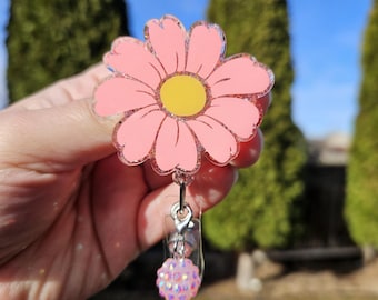 Daisy flower badge reel. Multiple colors. Matching bead charm.