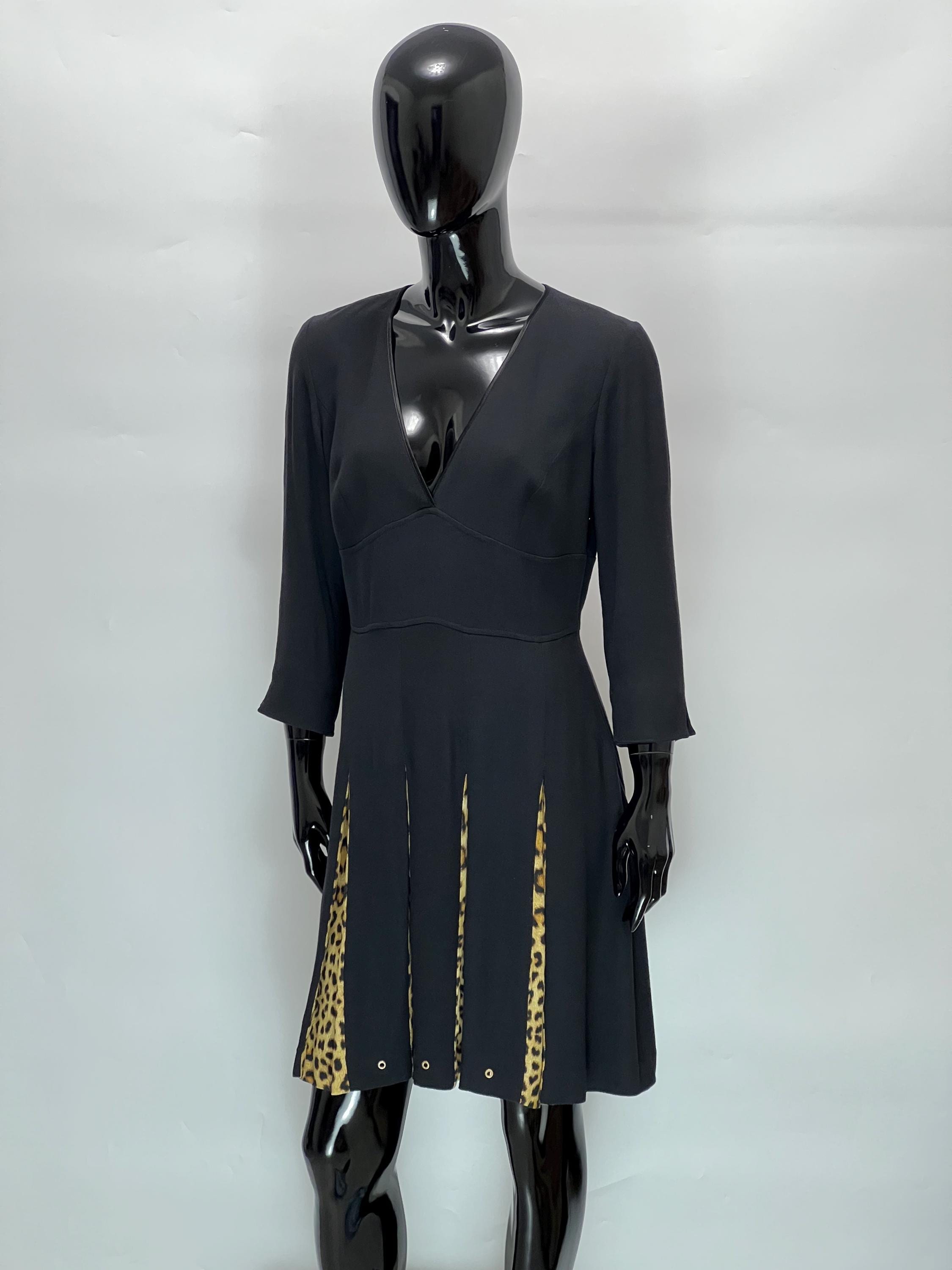 Cavalli Class Roberto Cavalli 3/4 Sleeve V-neck Pleated Dress Leopard Print  Size IT44 US8 - Etsy