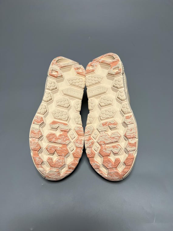 Hoka One One Clifton L BP Running Shoes Walking Gym 1153618 VRY Vibrant Bloom Pack ‘Vanilla / Dry Clay’ View 6