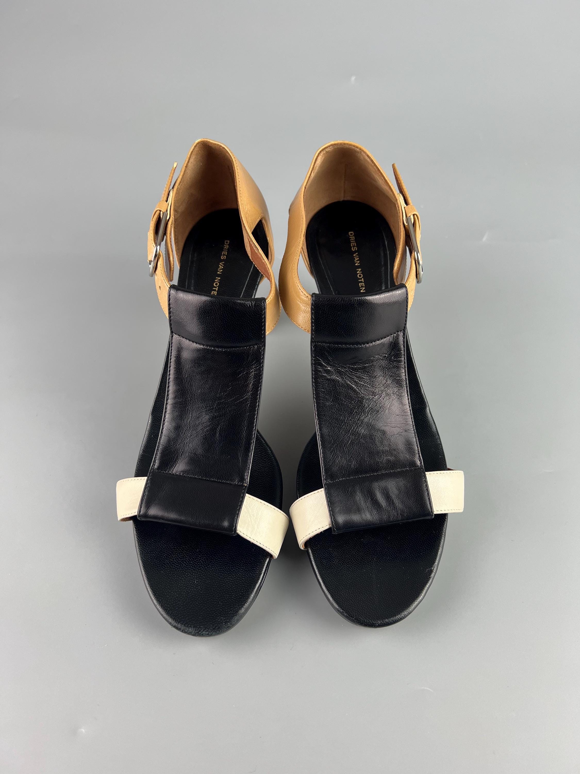 DRIES VAN NOTEN パンプス エンジ系 2007723N0103 Dries Van Noten Shoes - Etsy