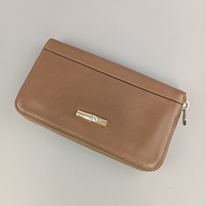 Longchamp Cartera de piel para mujer larga 7,5" Beige