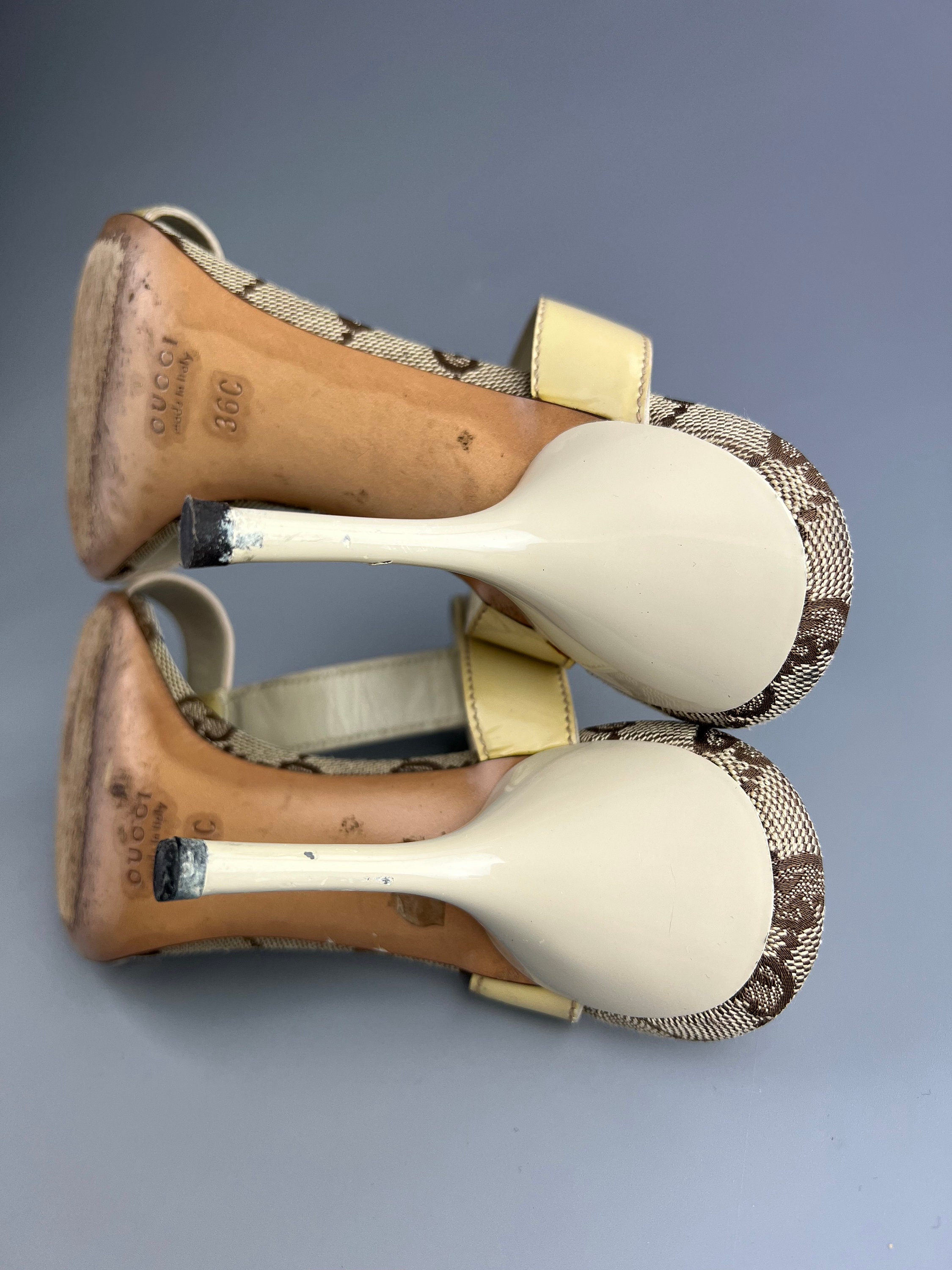 Rare Vintage Gucci Women's Sandals Heels Monogram GG Mules Size