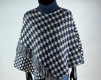 Armani Jeans Wool Fringe Turtleneck Poncho Cape Size M Oversized