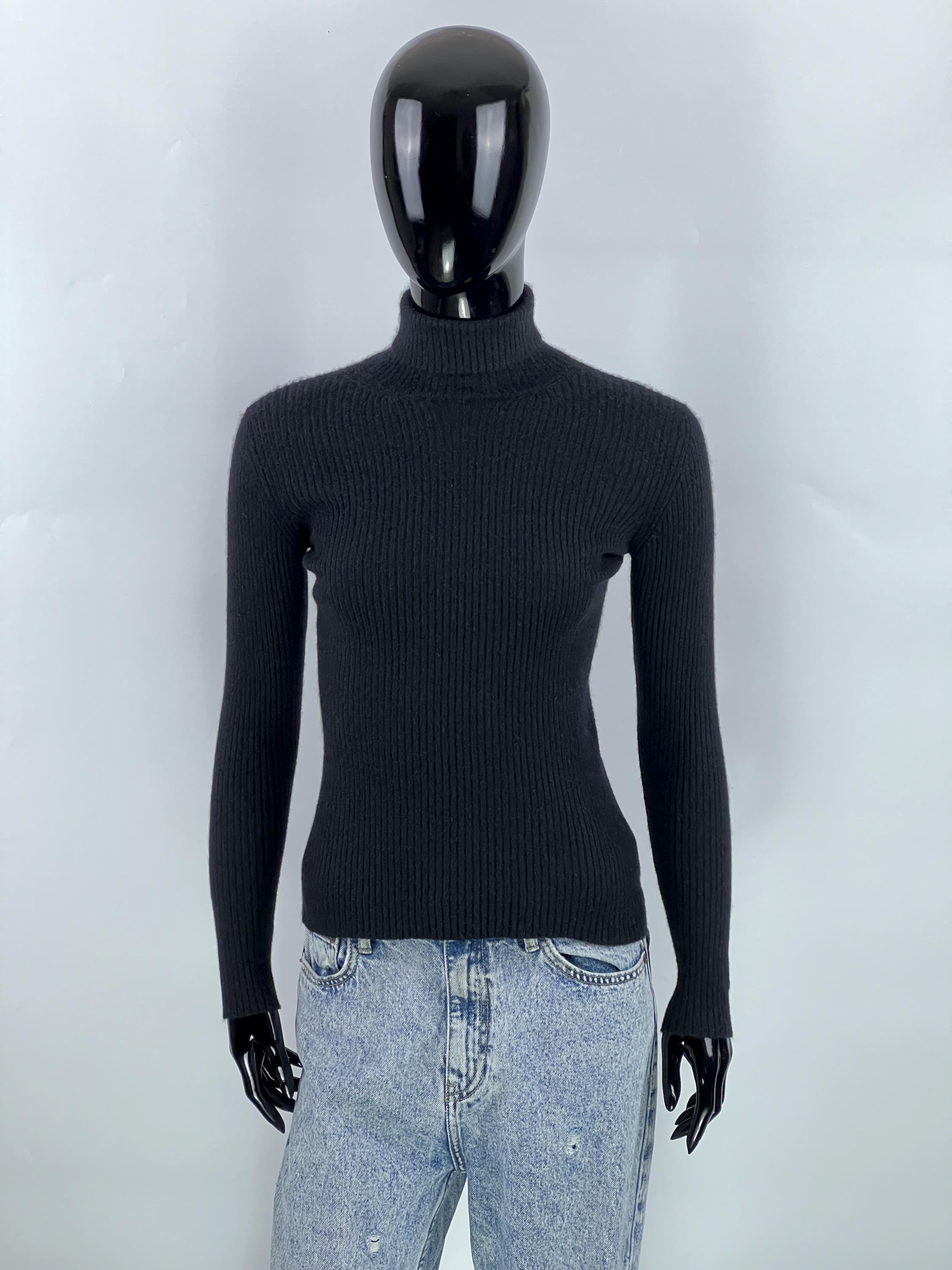 Gucci Tom Ford Era Vintage Women's Black Ribbed Cashmere