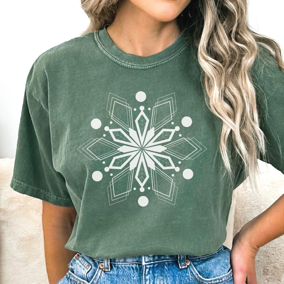 Snowflake Clothes Snowflake Shirt, Winter T-shirt, Gift for Her, SFS0085 - Etsy