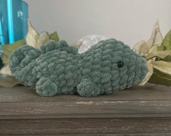 Crochet chameleon
