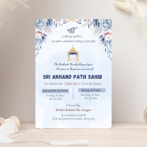 Puede incluir: Tarjeta de invitación rectangular con fondo azul claro y detalles florales. La tarjeta presenta texto en inglés y otro idioma, anunciando un evento Sri Akhand Path Sahib para celebrar el primer cumpleaños de Seerat.