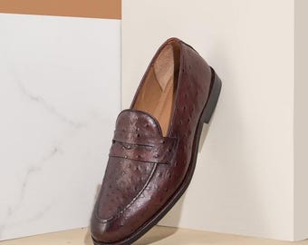 Mocasines elegantes de piel de avestruz marrón hechos a mano para hombre