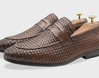 手作りのブラウン編み込みレザーシューズ：オーダーメイドメンズシューズ