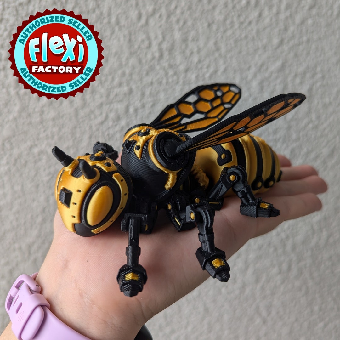 Cyber Bee 3D Printed Articulated Figure: Mech Wasp, Poseable Wings ...