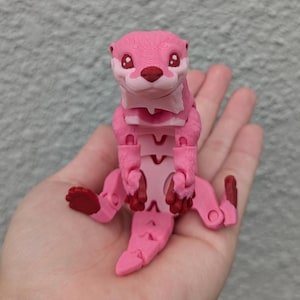 Limited Edition Small River Otter Articulated 3D Printed Figure: Valentine&#39;s, Pink