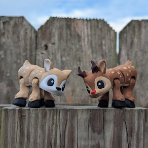 Mini Reindeer 3D Printed Articulated Figure - Christmas Animals - Santa&#39;s Reindeer - Cute little critters - Holiday decor - Fidget Figures