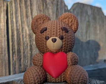 Heart Teddy Bear Crochet-look 3D Printed Model: Love Gift, Valentine's Day, Anniversary