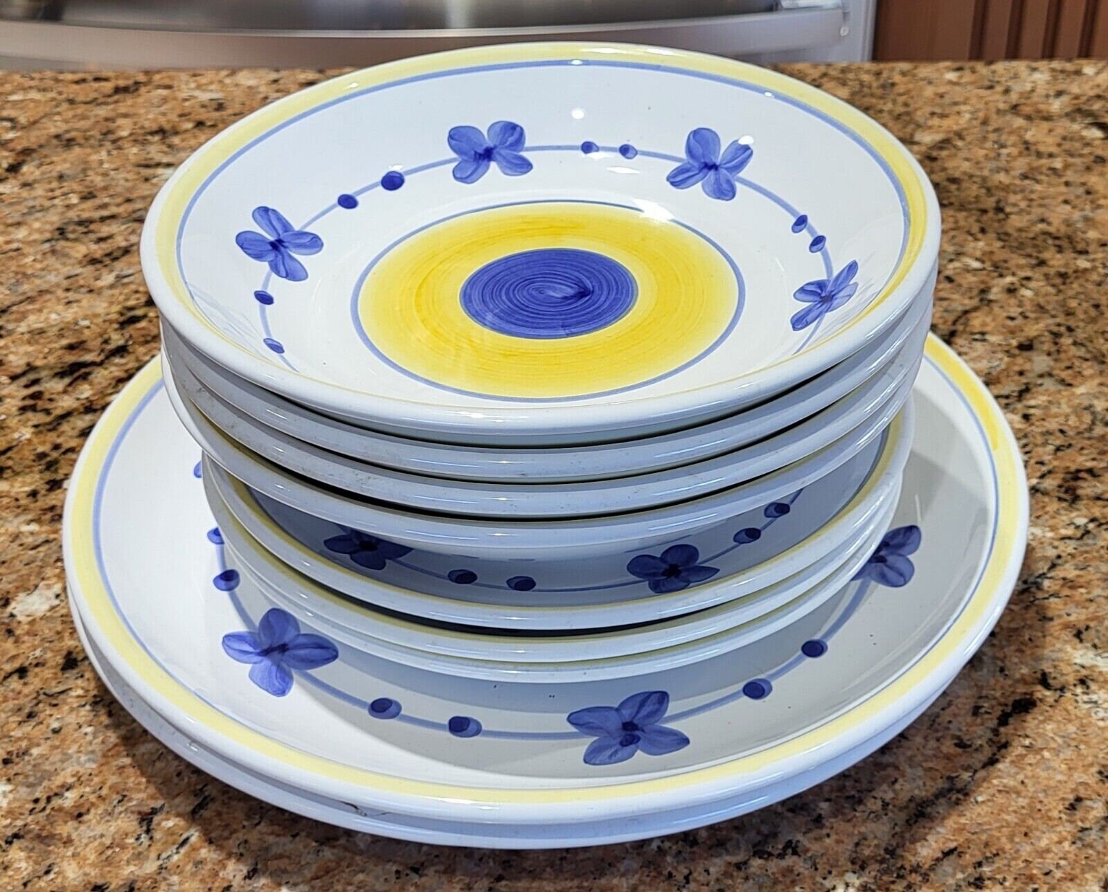 Caleca Carousel Salad Plates Set 4 Yellow Hand Painted Italy