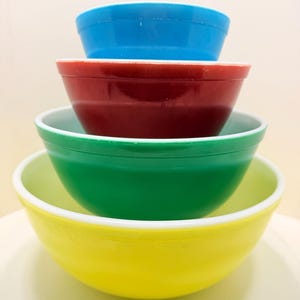 Vintage Pyrex 1940 Mixing Bowls - Etsy