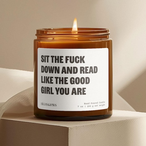 Spicy Book Lover Gift, SMUT Gift, Dark Romance, Fantasy Book Gift, Romance Book Gift, Reading Candle, Bookworms Gift, Romantasy, Candle