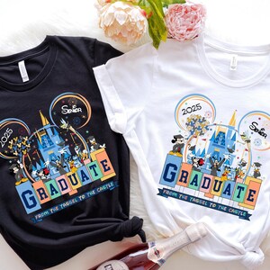 Camiseta de graduación de Disney 2025, con borlas en el castillo, para estudiantes de último año