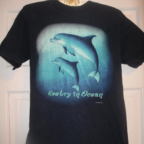 Y2K Dolphin Graphic Tee
