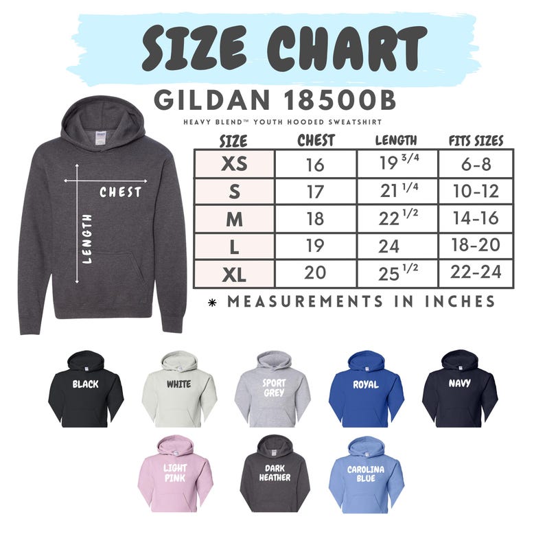 K&ouml;nnte beinhalten: Gr&ouml;&szlig;entabelle f&uuml;r einen Gildan 18500B Kapuzenpullover f&uuml;r Jugendliche. Die Tabelle enth&auml;lt Brust- und L&auml;ngenma&szlig;e in Zoll f&uuml;r die Gr&ouml;&szlig;en XS bis XL mit entsprechenden Passformen. Beispiele f&uuml;r Farben: Schwarz, Wei&szlig;, Sportgrau, Royal, Marine, Hellrosa, Dunkelgrau und Carolina-Blau.