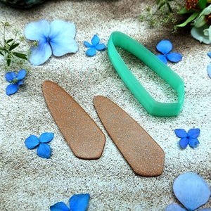 Angled Dagger Polymer Clay Earring Cutter #13 - 6 cm image 1