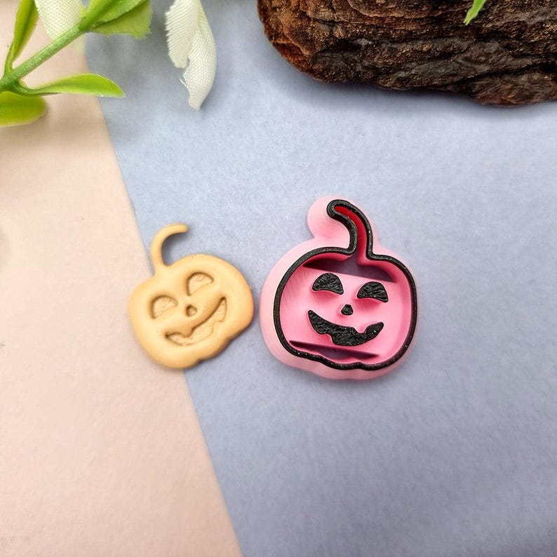 SweetyBijou Smiling Pumpkin Cutter | Halloween Theme