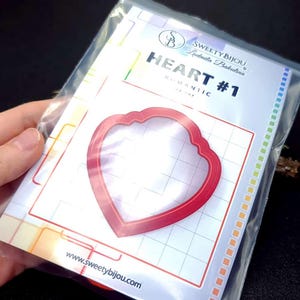 Wavy Heart Clay Cutter Plastic Cutters SweetyBijou Tools