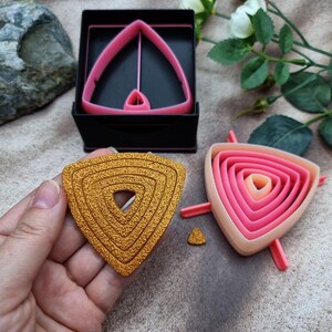SweetyBijou 6 Smooth Triangle Cutters in Set - Perfectly Aligned Imprint Cutters #22