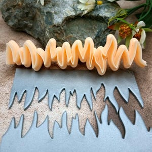 Flames #3 Clay Blade - 12 cm Patterned Edge for Polymer and Metal Clay image 4